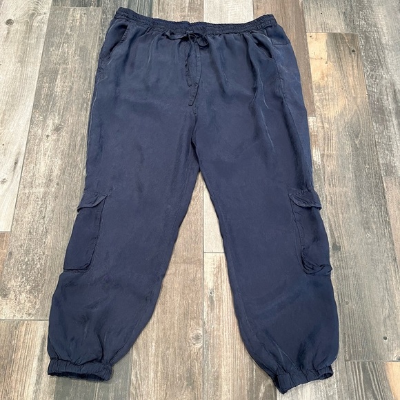 Johnny Was pete & greta Ramble Cargo Jogger Pants Sz XL Charcoal Gray Silk Feel - Picture 1 of 11